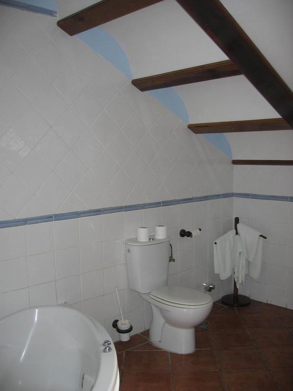 Apartamentos El Pajar Del Abuelo Peralejos de las Truchas Ruang foto